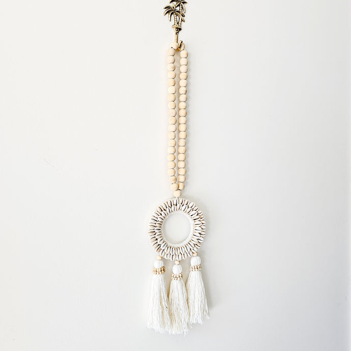 Shell Halo Beaded Garland 3 Tassels